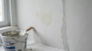 Kiedy kłaść tynki wewnętrzne