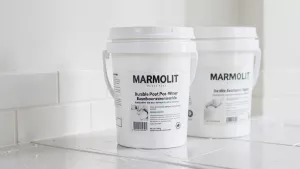 marmolit biały