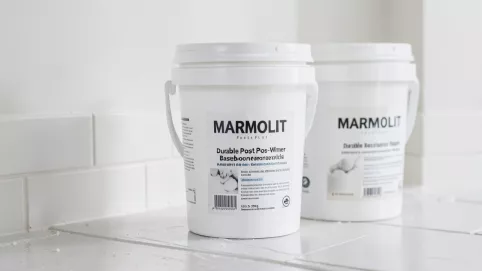 marmolit biały