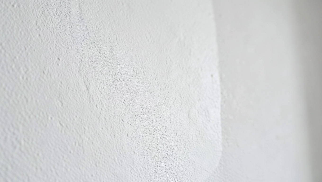 Jak używać wałka do tynku dekoracyjnego