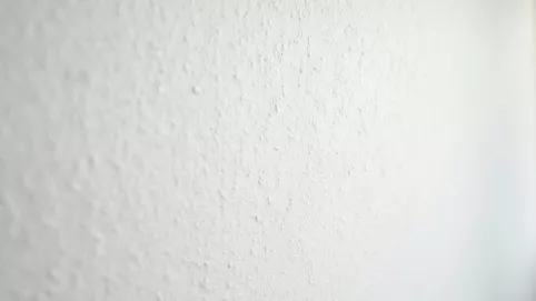 dopuszczalna wilgotność tynków gipsowych