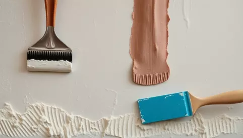 Jaki tynk na krzywe ściany