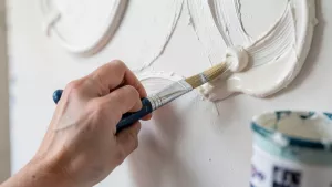 malowanie tynku dekoracyjnego