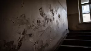 Marmolit Na Klatce Schodowej