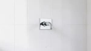 na jakiej wysokosci montuje sie baterie podtynkowa