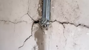 narożniki do tynków cementowo wapiennych