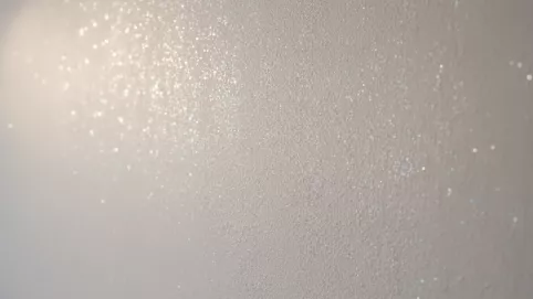 Tynk dekoracyjny wewnętrzny z brokatem