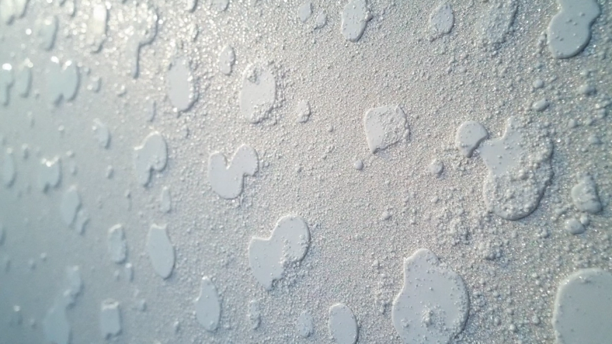 Tynk elewacyjny z brokatem