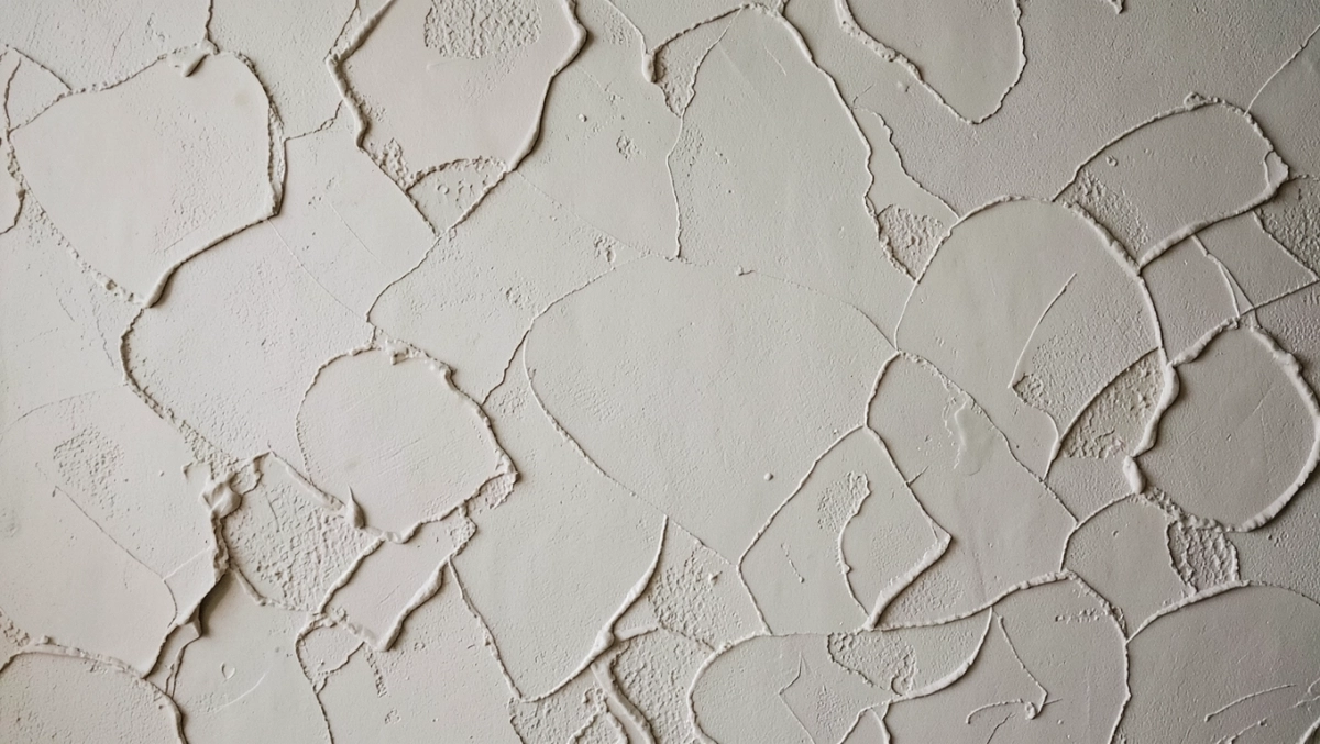 Tynki ozdobne na ścianę