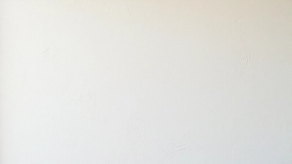 tynki ze szlichtą wygładzającą pod malowanie